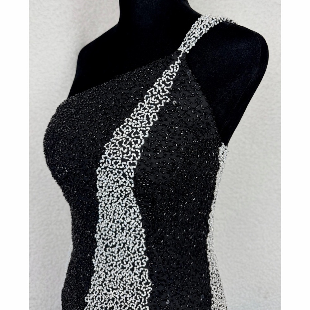 (VTG) SCALA • Black/White One-Shoulder Beaded Formal Maxi Gown w/ Side Slit, S - Picture 6 of 15
